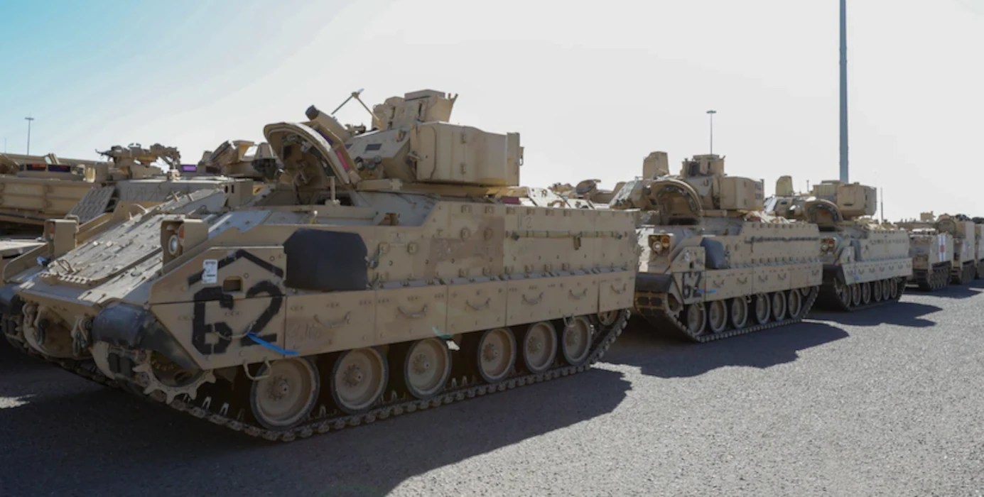 U.S. may supply Ukraine with M2 Bradley infantry fighting vehicles