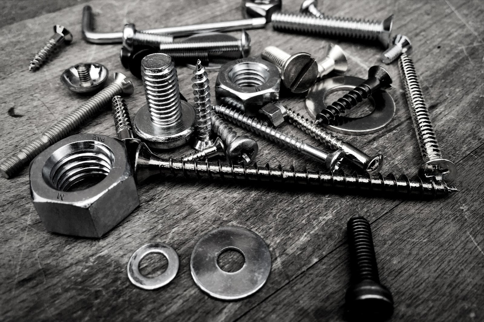 Fasteners Manufacturer & Suppliers Bolts & Nuts Supplier in Dubai UAE