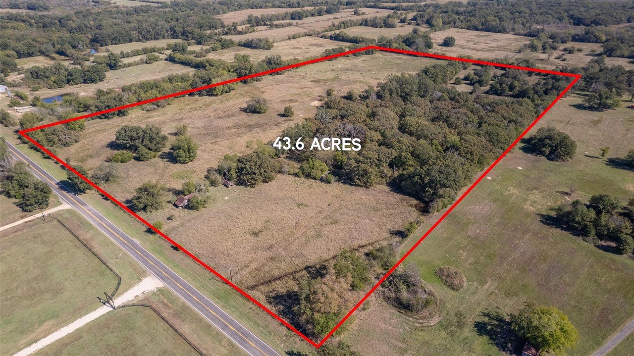 For 1st Time in 100Plus Years, FamilyOwned Acreage is For Sale in