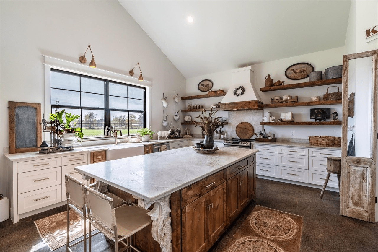 4 Modern Farm Houses for Sale on Scenic Acreages That Have Wow Factor