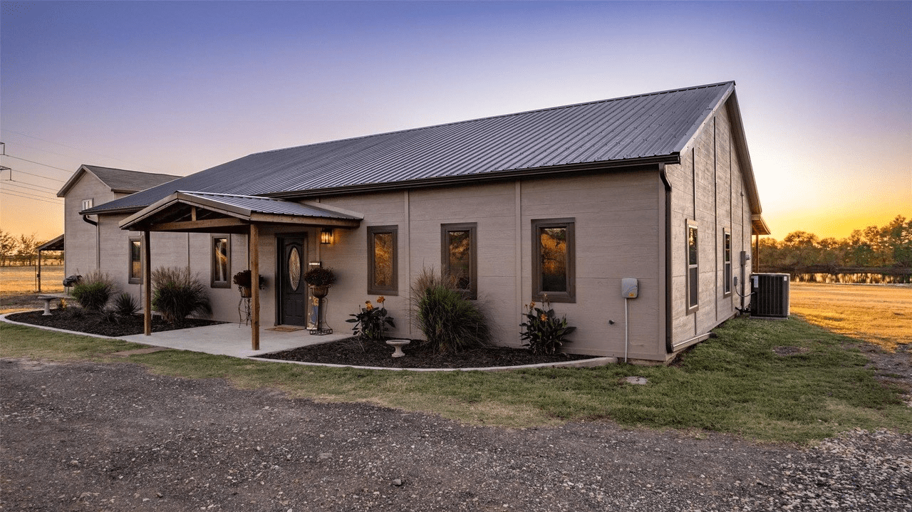 Farm & Ranch Buyers Can Find these 11 Houses For Sale with Acreage