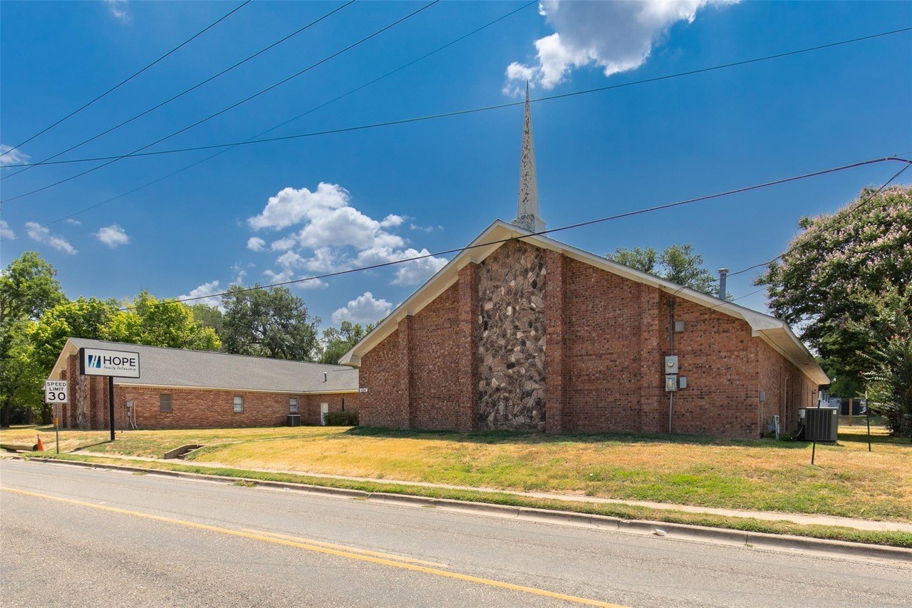Featured Listing Church Building Front Porch News Texas