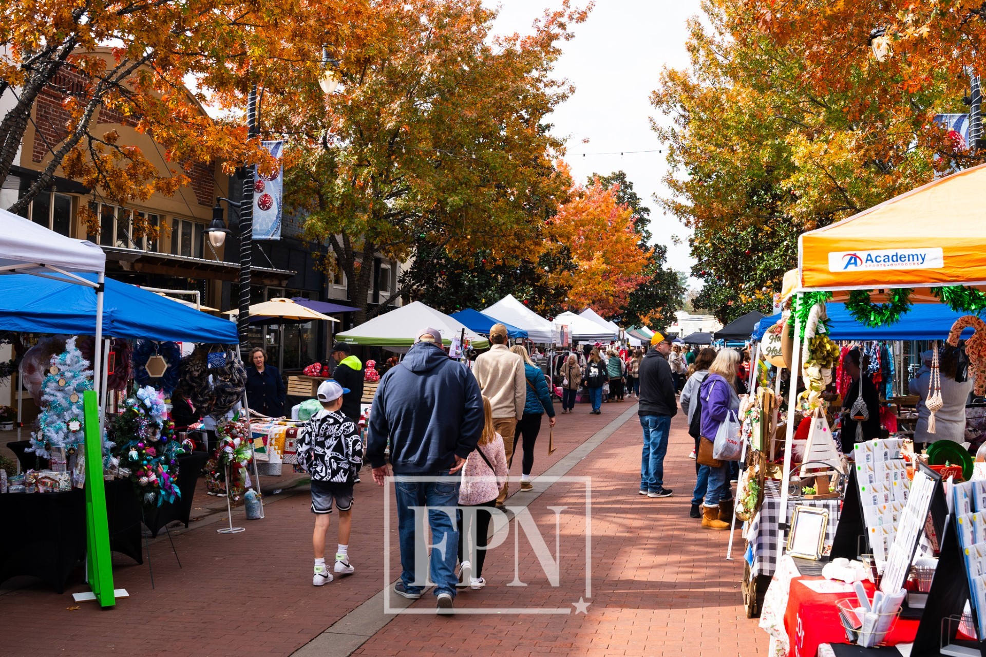 Annual Christmas Market On Main Street 2023 Front Porch News Texas
