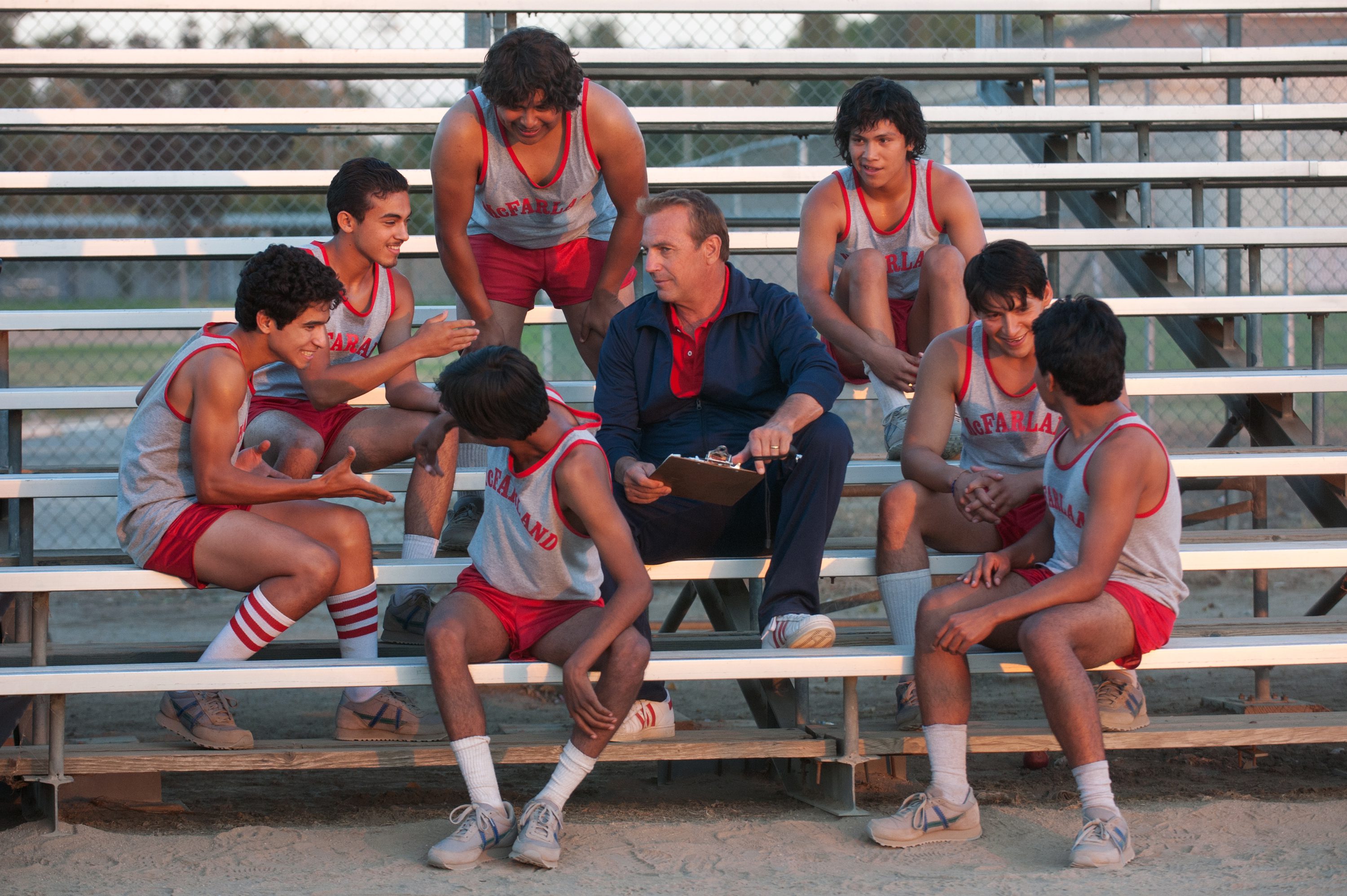 Kevin Costner Returns to the Field in 'McFarland USA' Front Row Features(024)