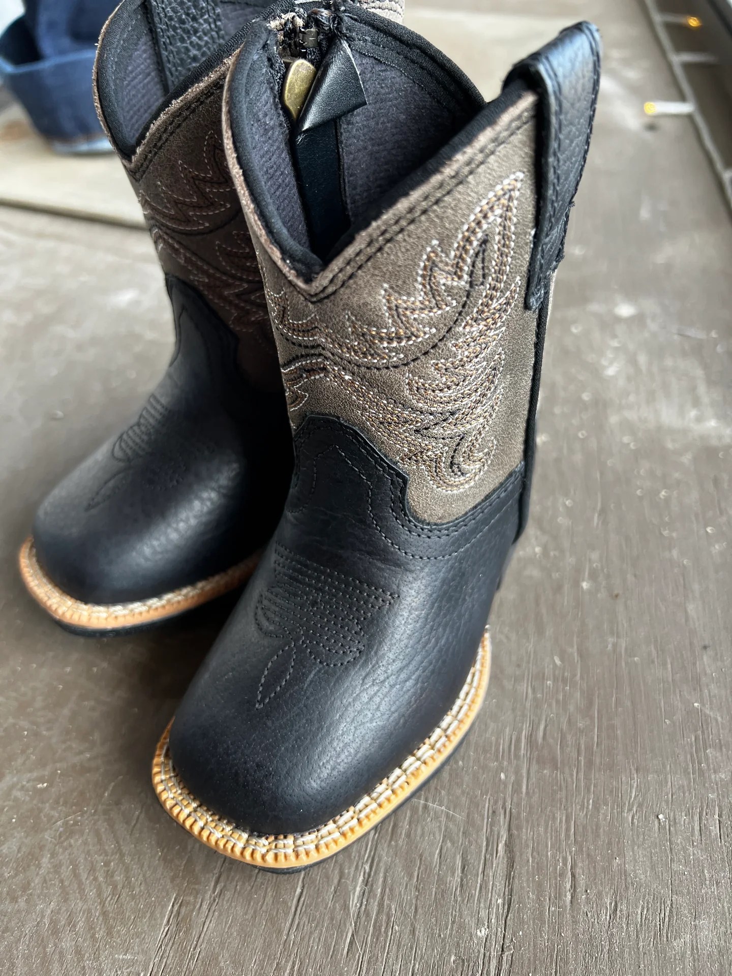 Ariat Everlite Black Lil Stompers – Frost Ranch Wear