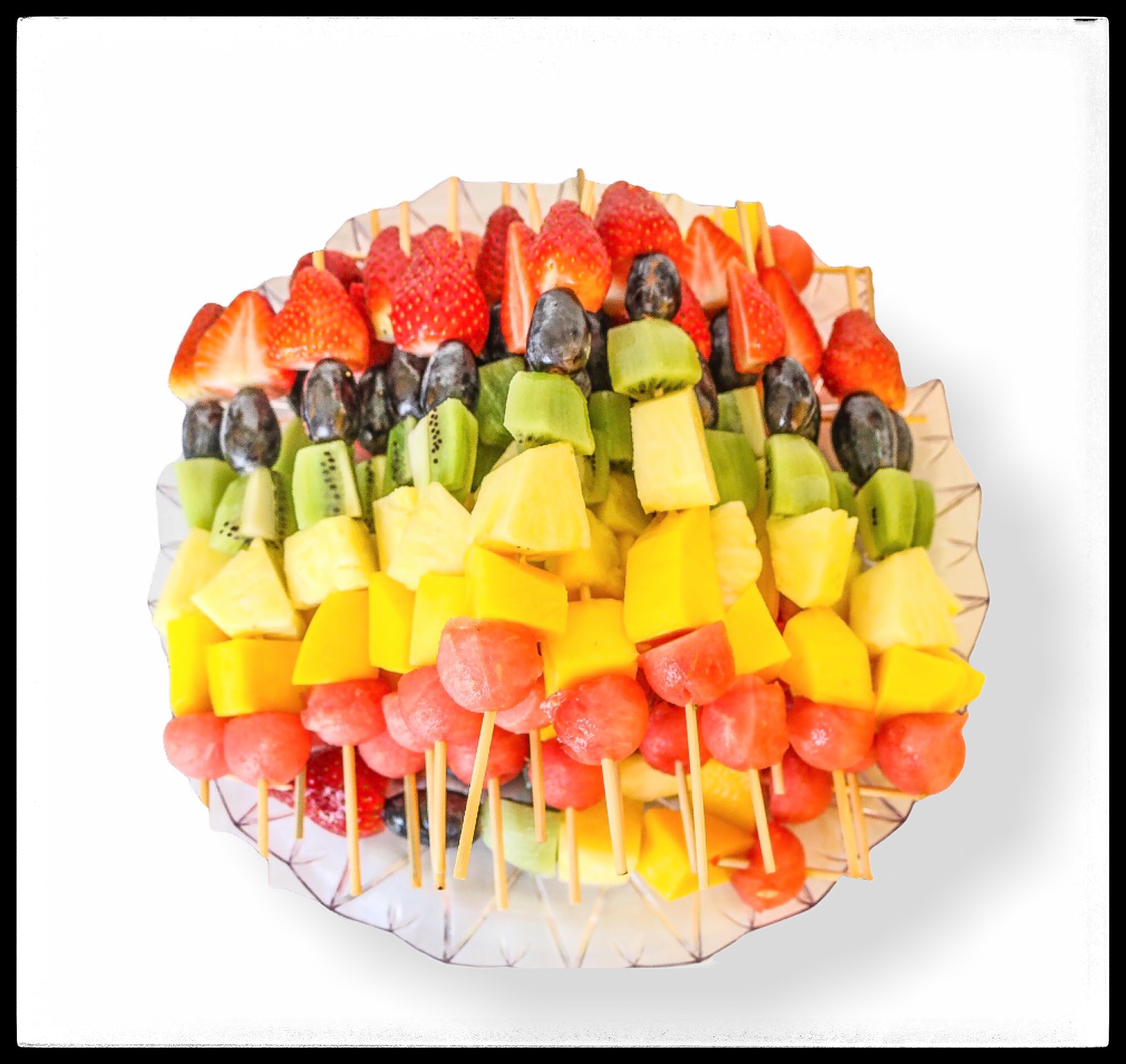 (SK 19) Skewers in a Platter (25 Skewers) Fruit For Every Mood…!