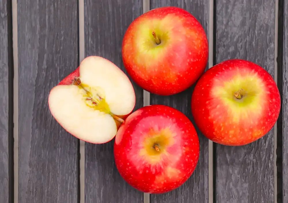 What Do Pink Lady Apples Taste Like [+ 7 Substitutes!] Fruit Moose