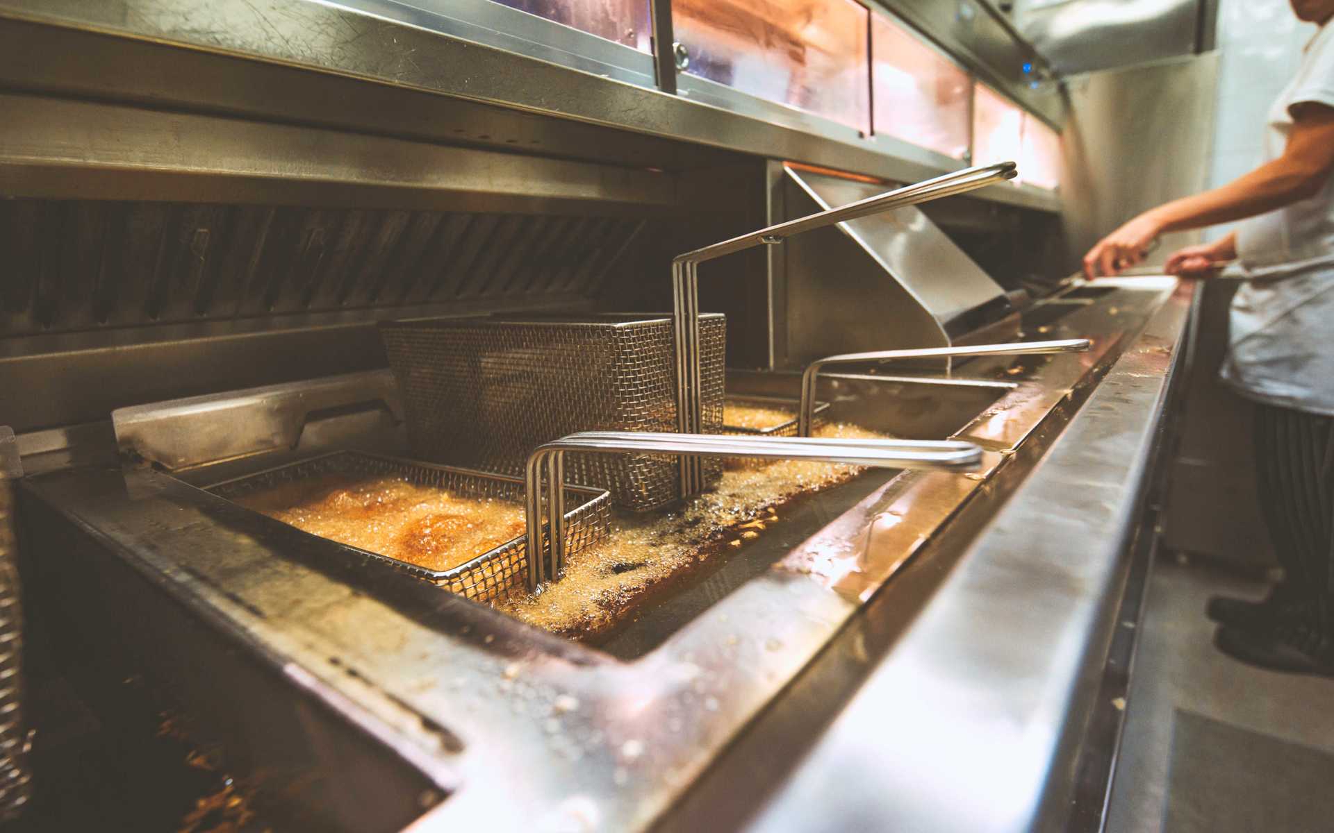 Disposing of Commercial Frying Oil The dos and don’ts Frymax Blog