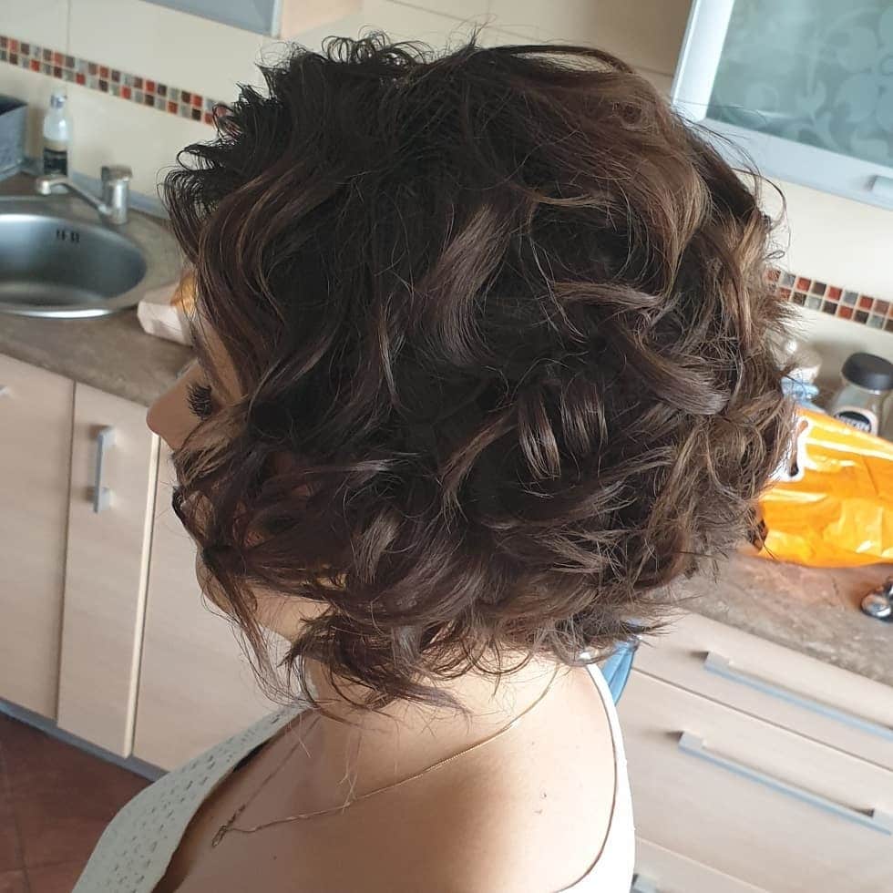 Krótkie Fryzury Na Wesele Dla Mamy Fryzury Dla Okraglej Krótkie Fryzury Na Wesele Dla Mamy Fryzury Dla Okraglej