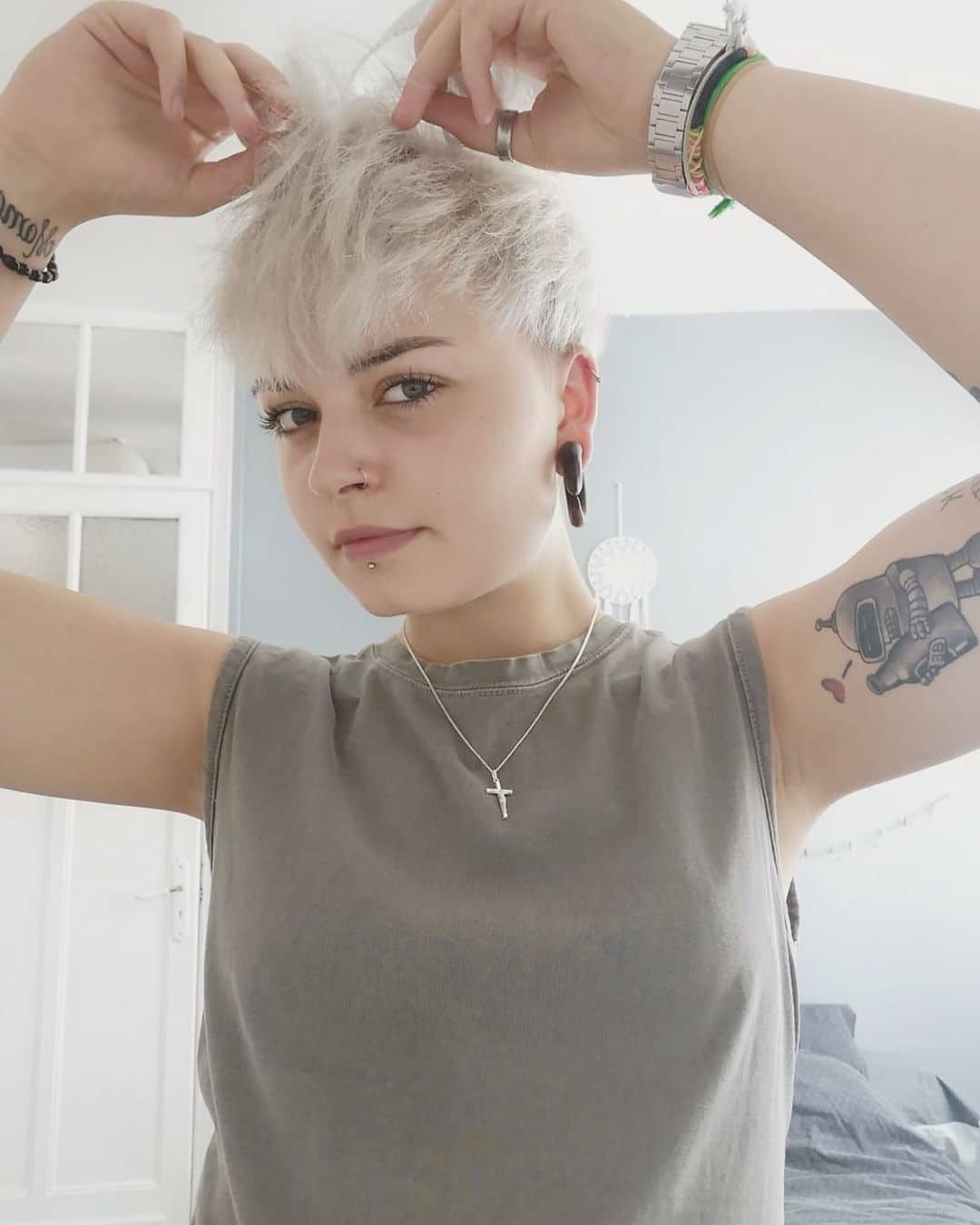 Krótkie Fryzury Wygolone Boki / Meskie Fryzury 2021 Krótkie Fryzury Wygolone Boki / Meskie Fryzury 2021