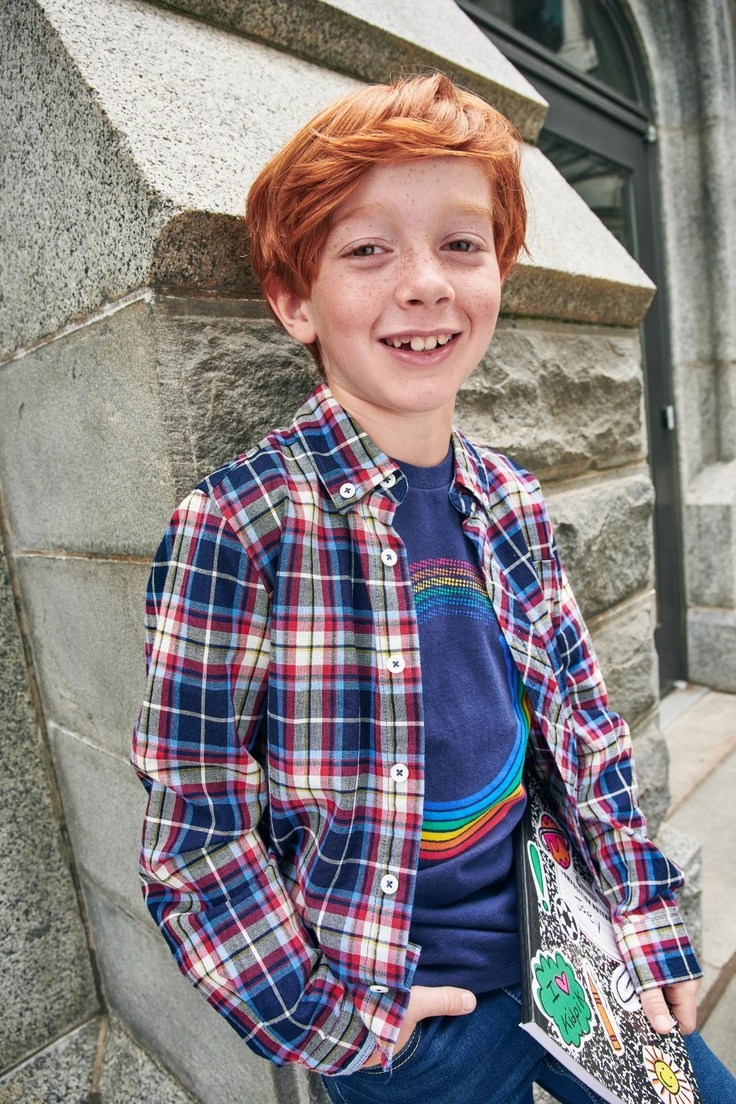 The Benefits of Shopping for School Clothes Online