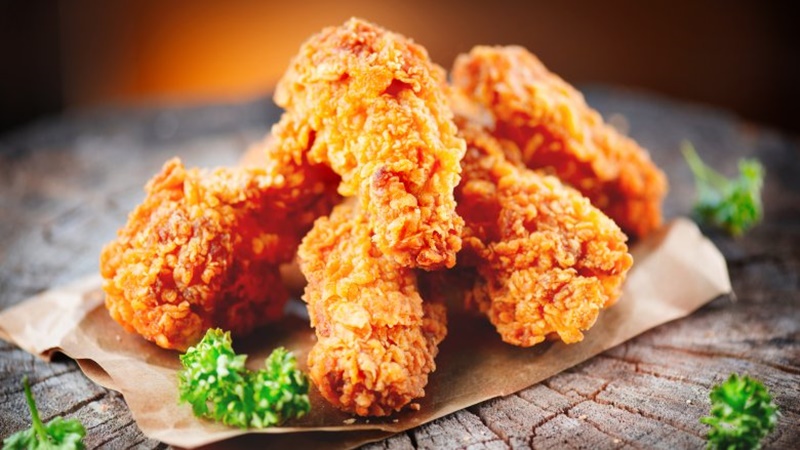 Masak Ayam Krispi Superlezat, Nih Resepnya! GenPI.co