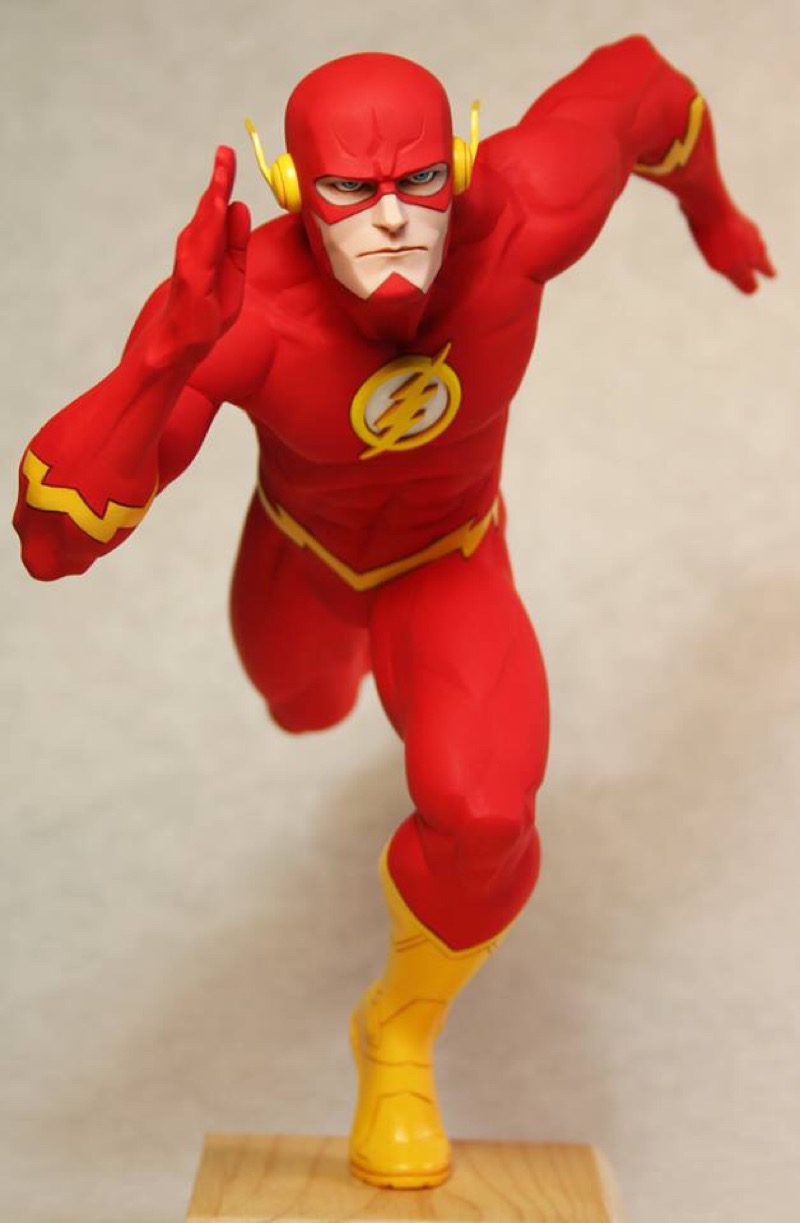 [DC Collectibles] Designer Series The Flash 1/6 Scale Statue