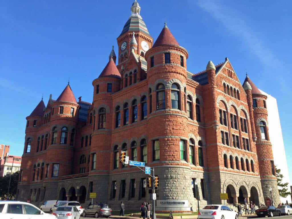 The History and Architecture of Dallas 165 Years of Growth and