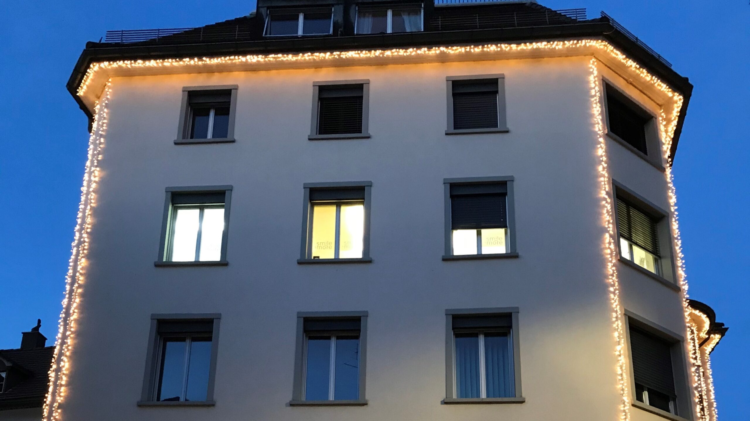 LED Installation Apotheke zur Eiche 2019 › FSL Multimedia