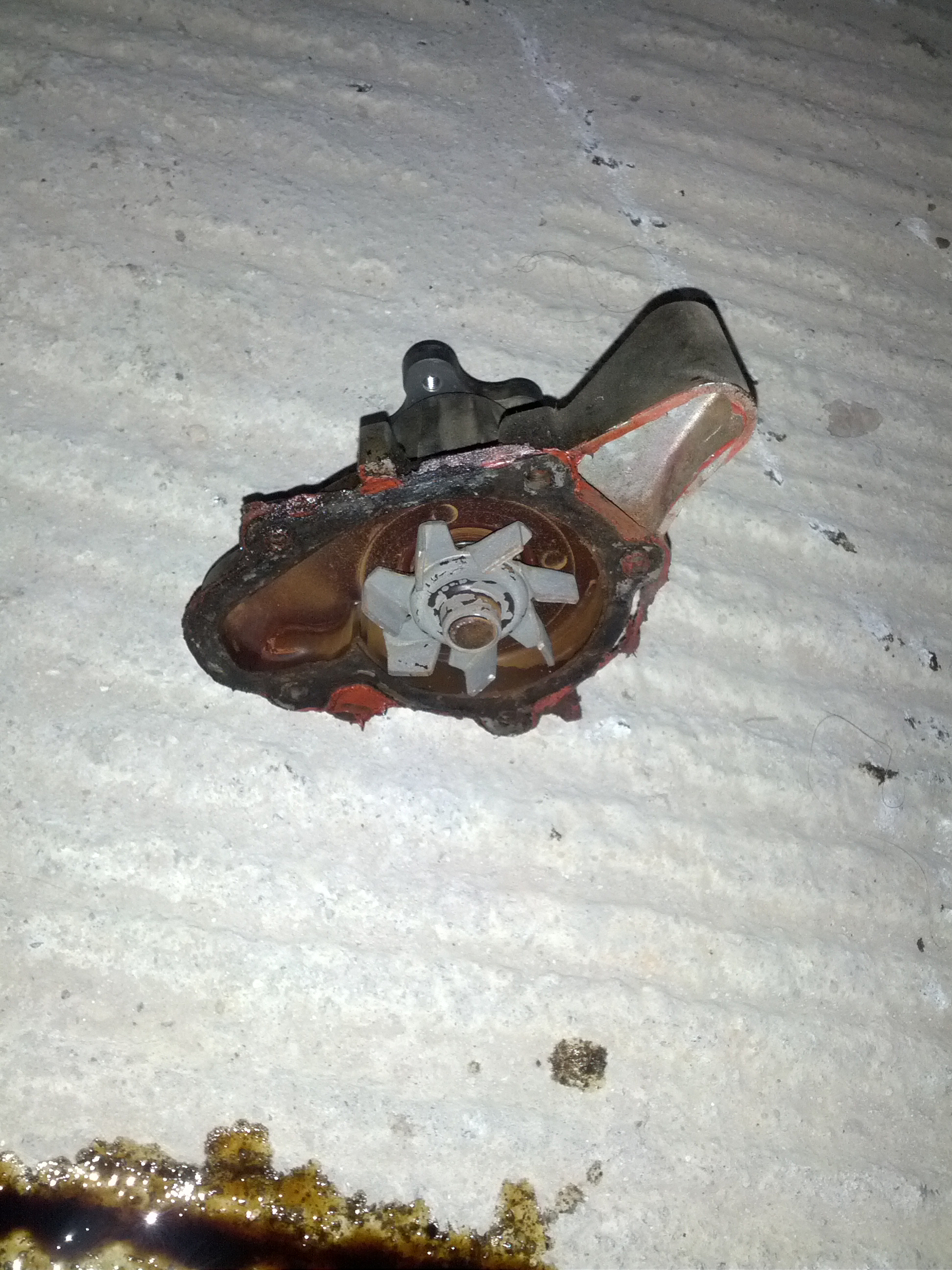 Small Crack Oil Pan raway