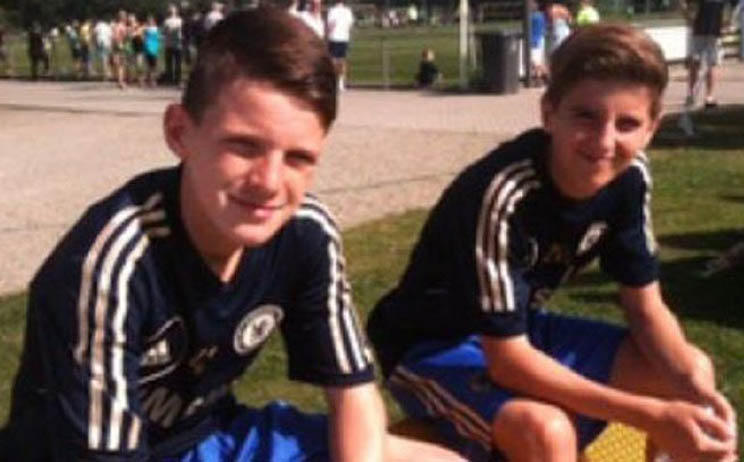 You can get most important stats of declan rice , including average player rating, goals, assists, cards and other relevant data are also displayed on aiscore. Chelsea ga se odrekao dok je bio dječak, a sad ga želi ...