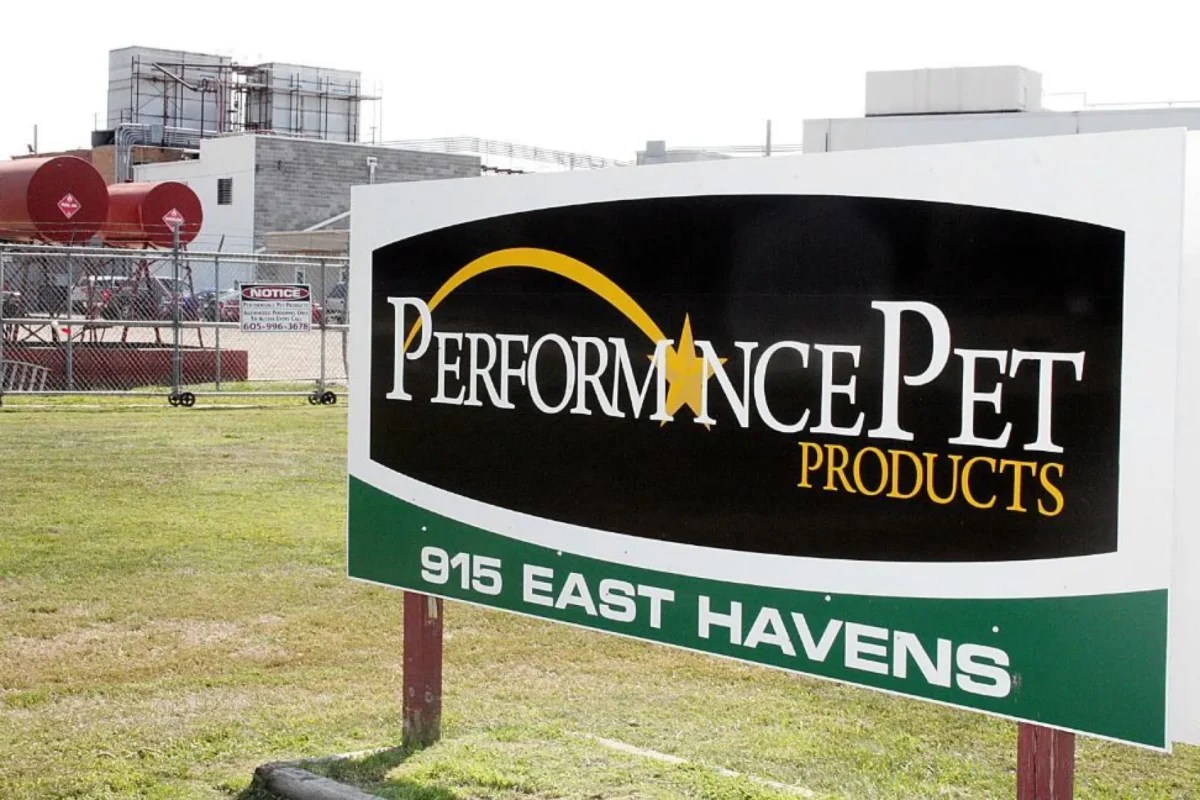 Performance Pet to expand on East Havens, as Mayor Everson lauds growth