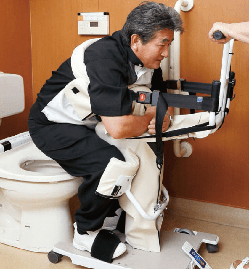 【トイレ用リフトの価格と評判】立位保持をサポート 介護･医療･福祉用具の導入アドバイザー｜フクロウ介護