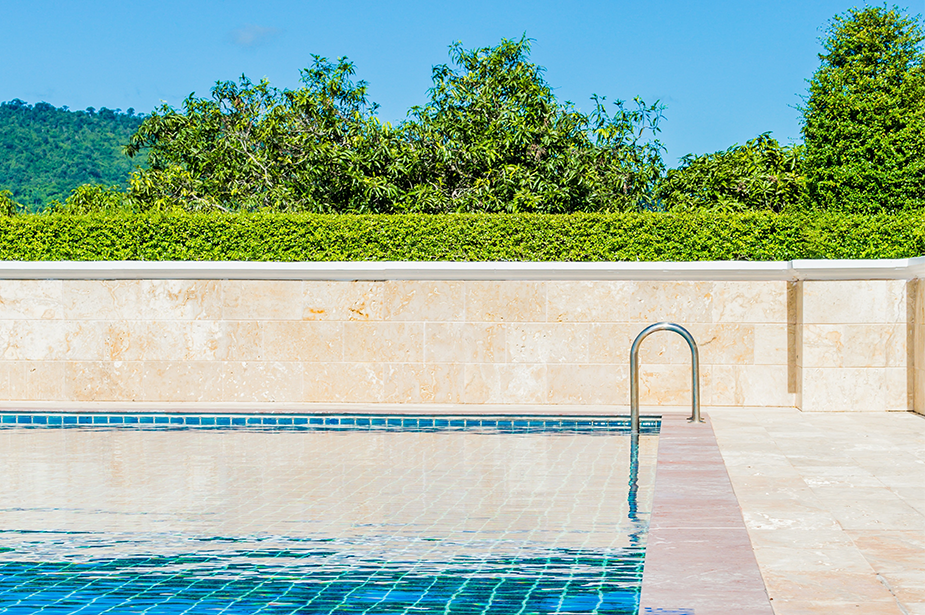 Full Bucket Contracting Concrete Pool Contractors