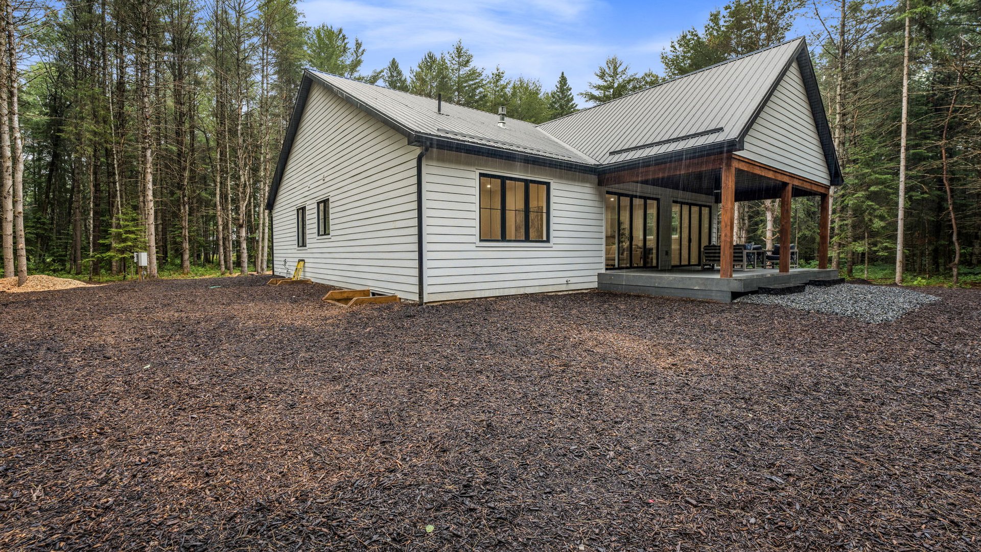 1055 DWIGHT BEACH ROAD Fuller Developments Farmhouses