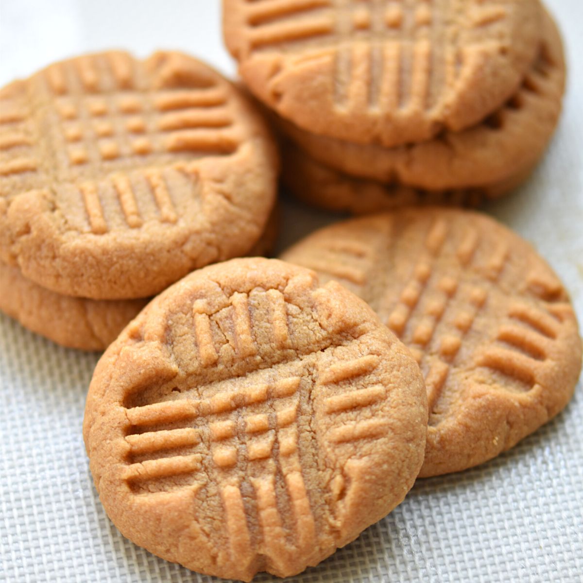 3 Ingredients Peanut Butter Cookies Full Kitchen Recipes