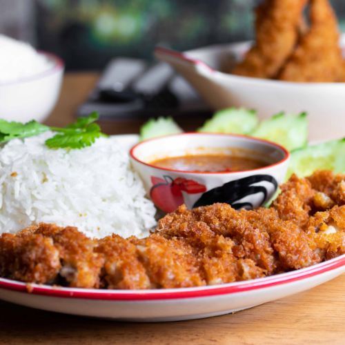 Authentic Thai Restaurant Full Moon