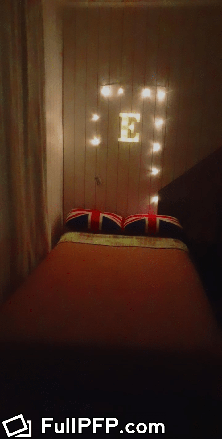 pierina on OnlyFans | Full-Size Profile Picture Download - fullpfp.com