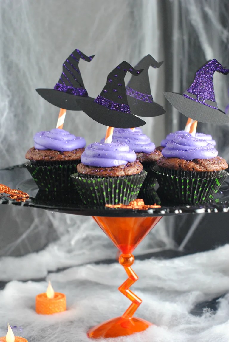 Witch Cupcakes & Halloween Cupcake Stand FunSquared