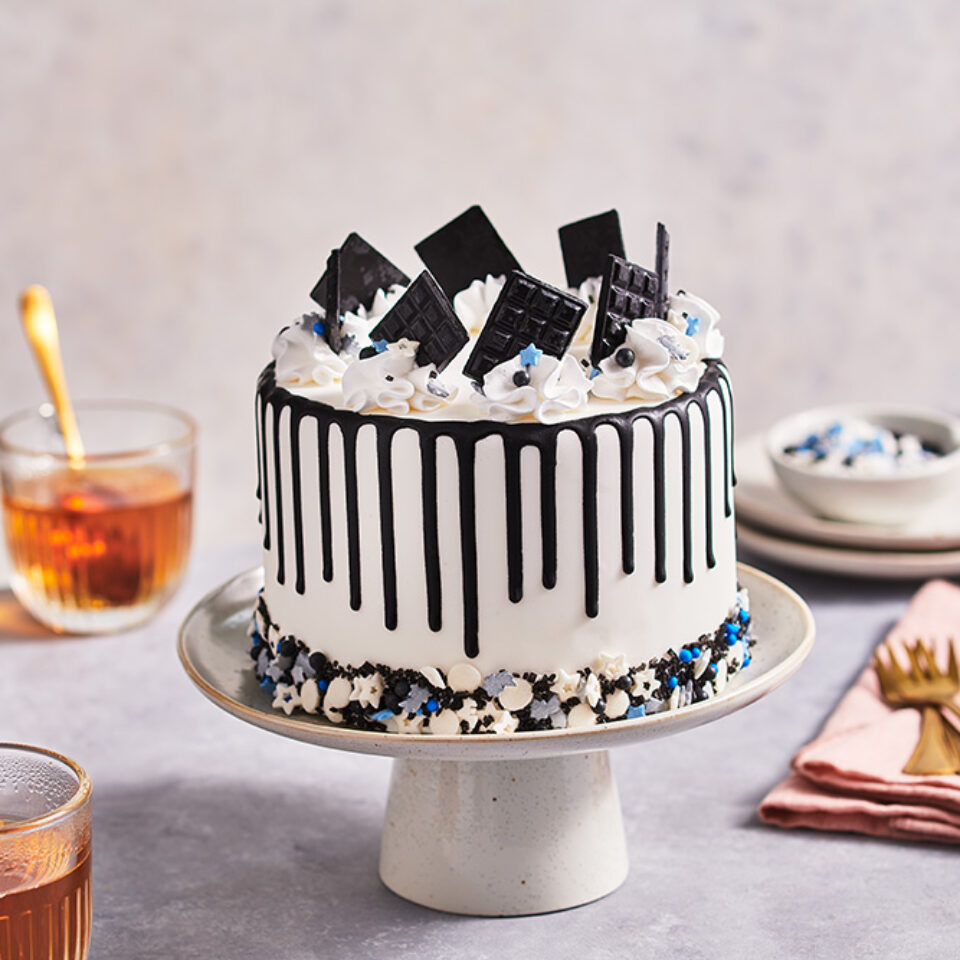 Black And White Birthday Cake Designs
