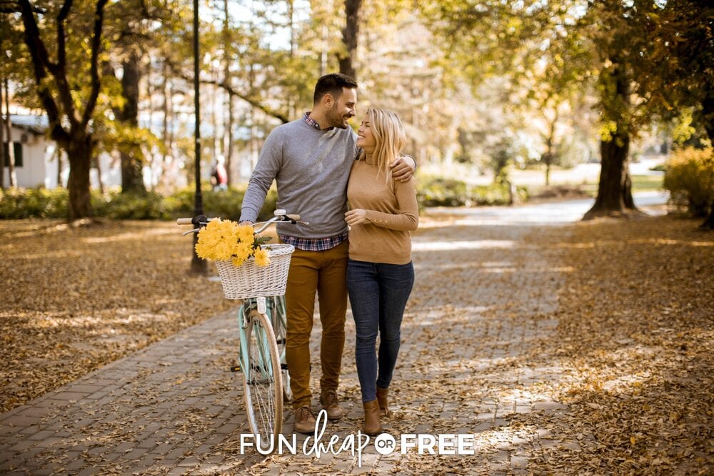 25 Fall Date Ideas to Keep the Romance Alive Fun Cheap or Free