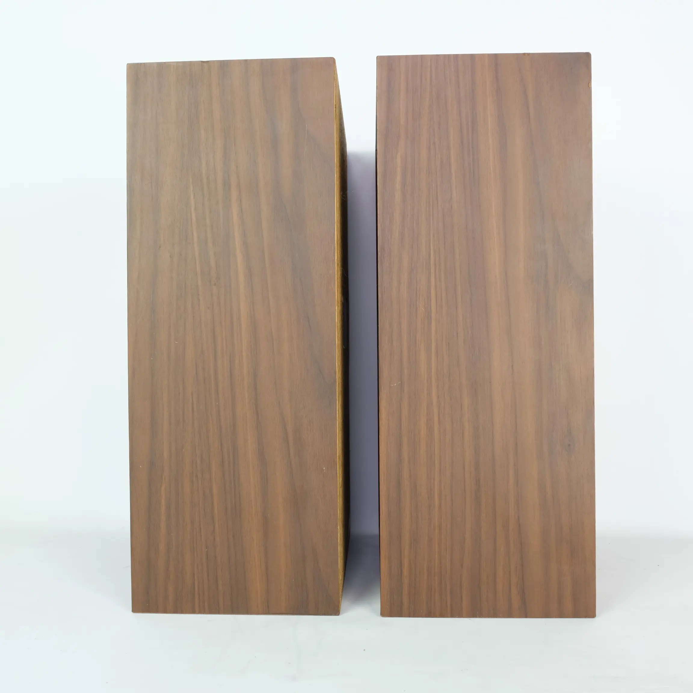 JVC Bookshelf Speakers Function In Form
