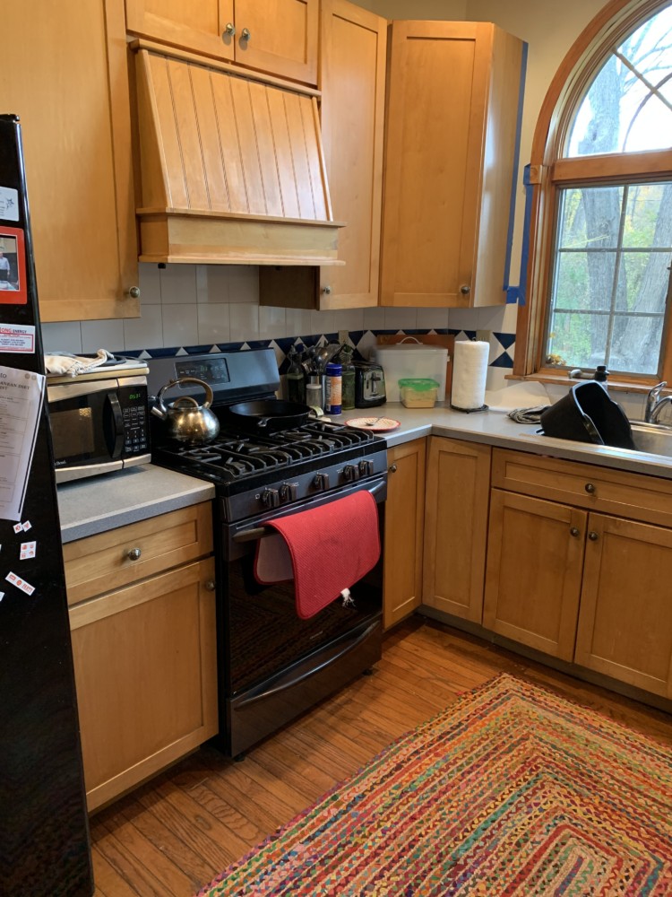 Painting a Small Kitchen Hale Navy FunCycled