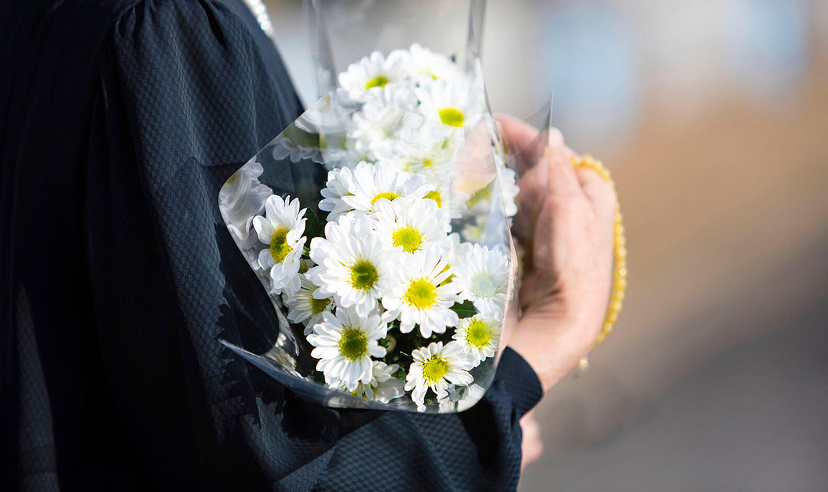 How to Have a Memorable Yet Affordable Funeral Funerals of Compassion