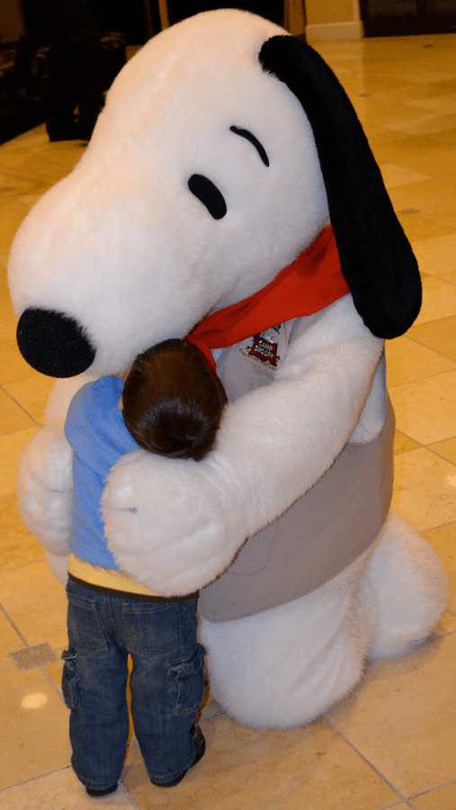 Find Snoopy Charlie Brown Adult Mascots! Fun Factory Parties