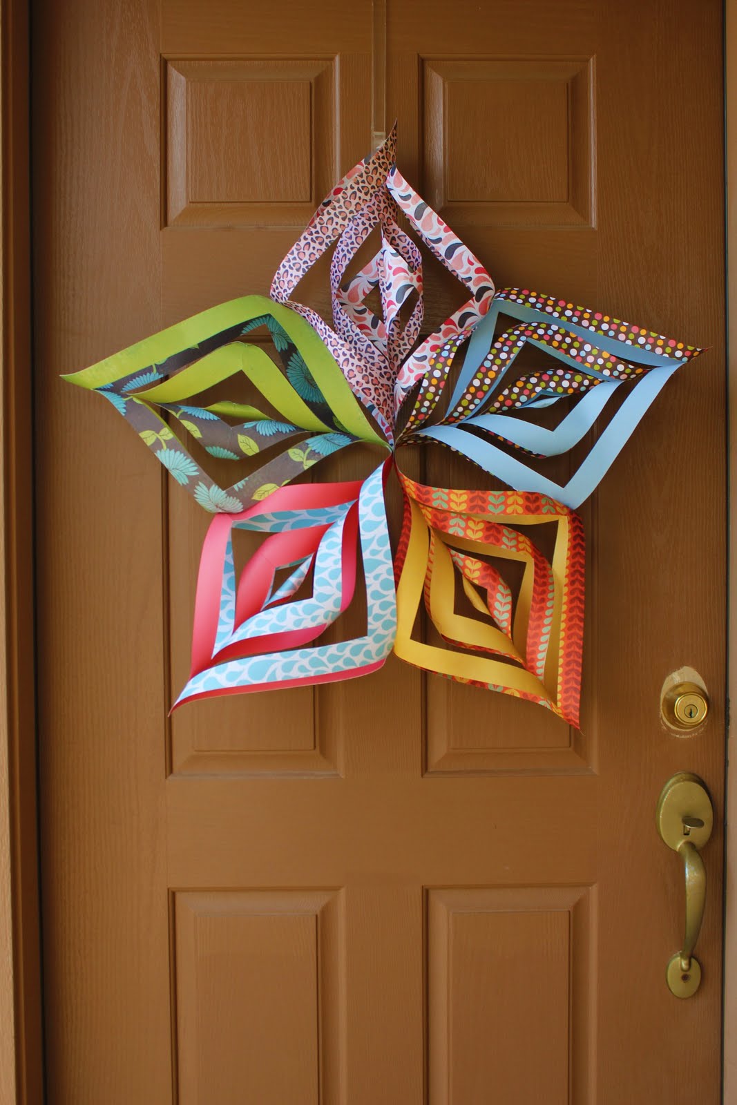 Giant Paper Star Fun Family Crafts