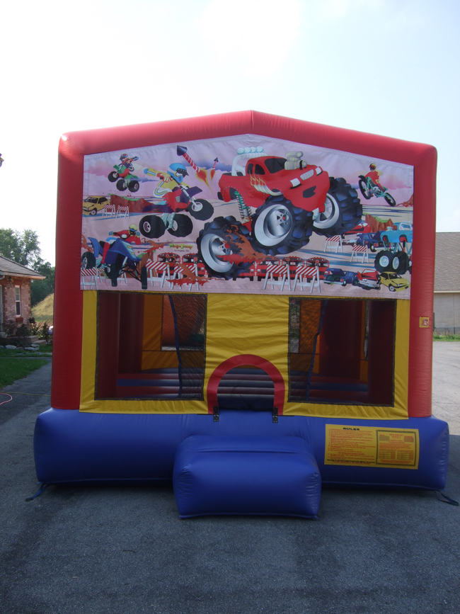 Moonbounce Rentals in Bucks & Montgomery County, PA Fun For Everyone