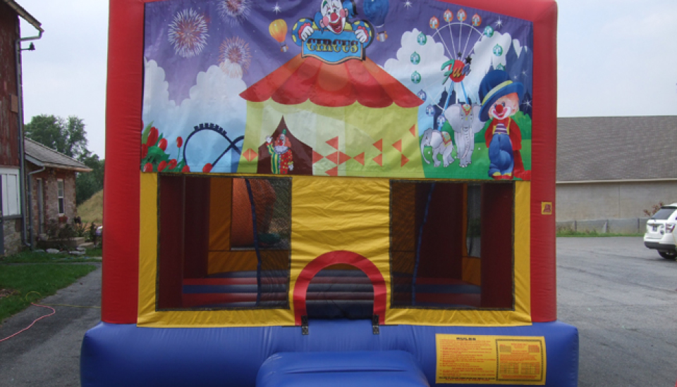 Moonbounce Rentals in Bucks & Montgomery County, PA Fun For Everyone