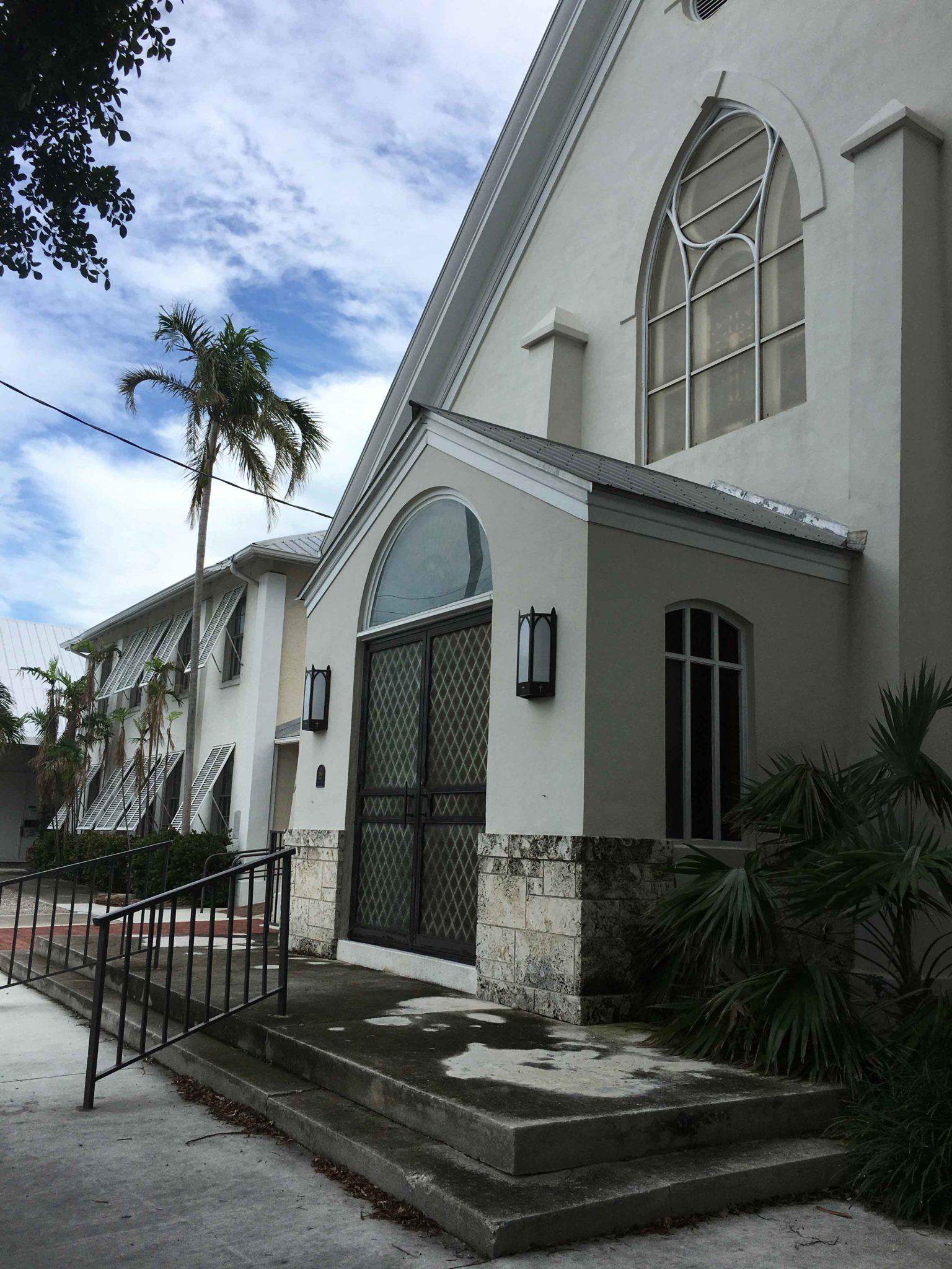 Old Stone House United Methodist Church, Historic Walking Tour Fun