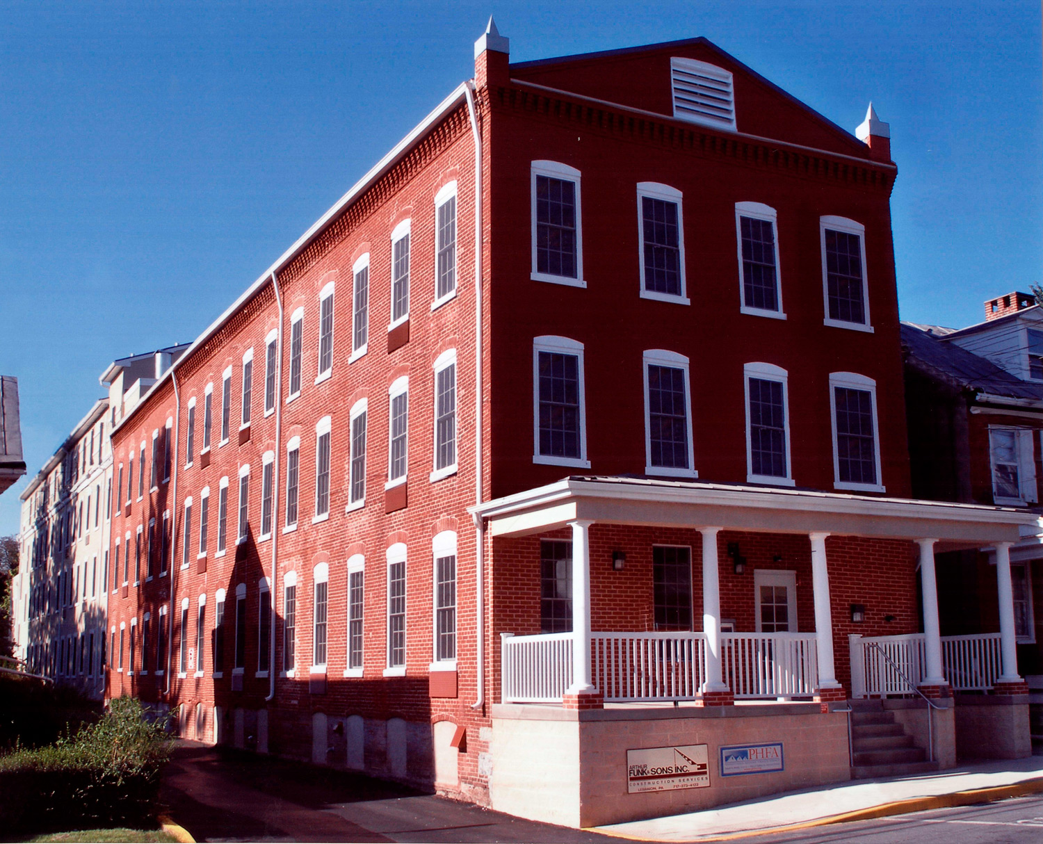 Henner Apartments Funk Construction