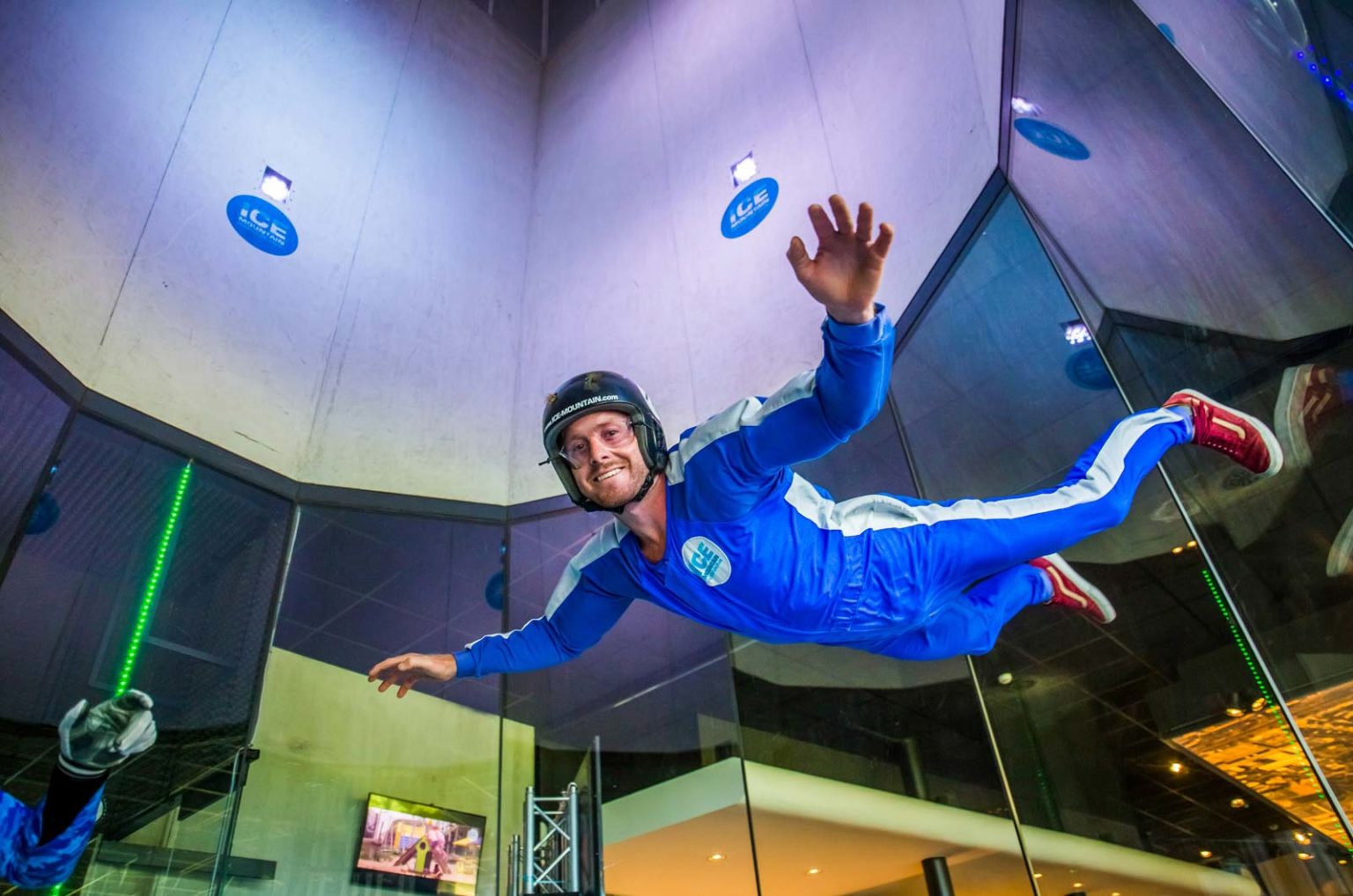 Indoor skydive Funkey