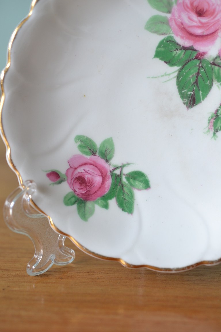 Vintage fine china saucer / plate Adderley Floral DPLW A8 Funky Flamingo