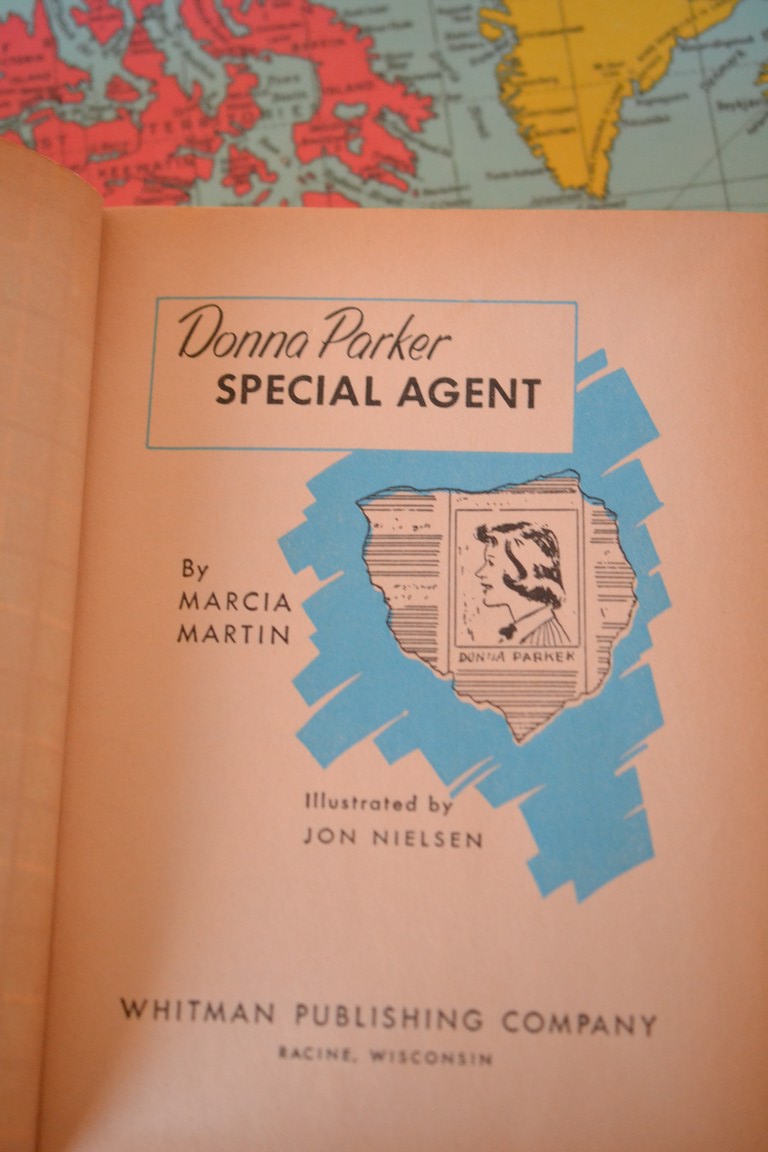 Vintage book Donna Parker special agent by Marcia Martiu 1950's PUTW