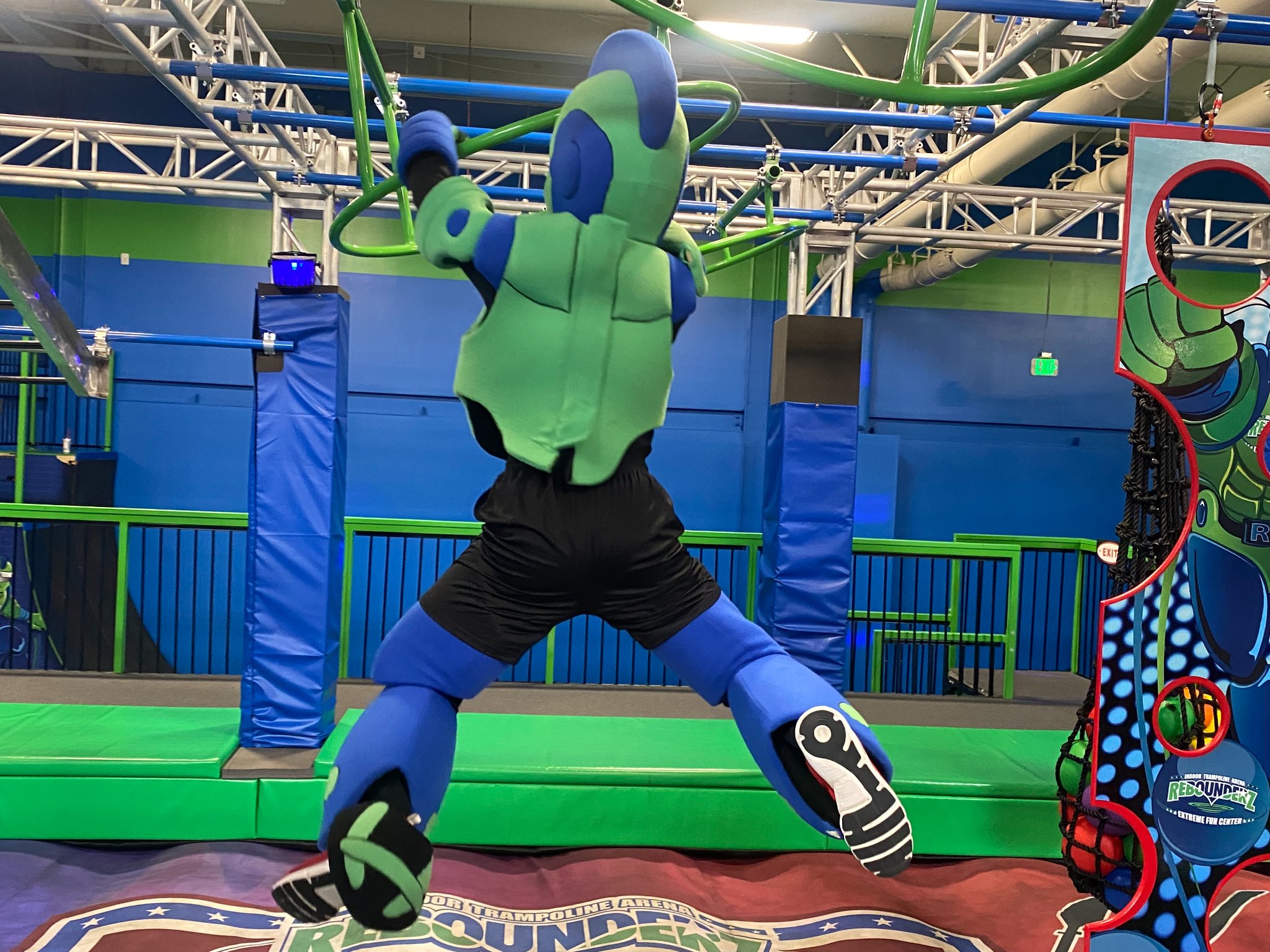 Trampoline Parks, Adventure Parks in USA Rebounderz Rohnert Park