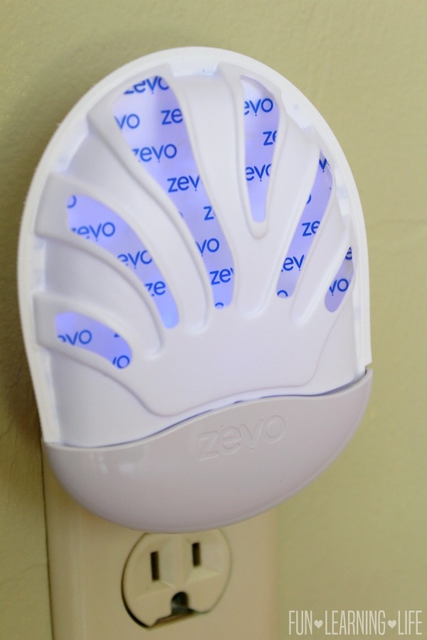 Why You Want The ZEVO Flying Insect Trap For Pest Control! Fun
