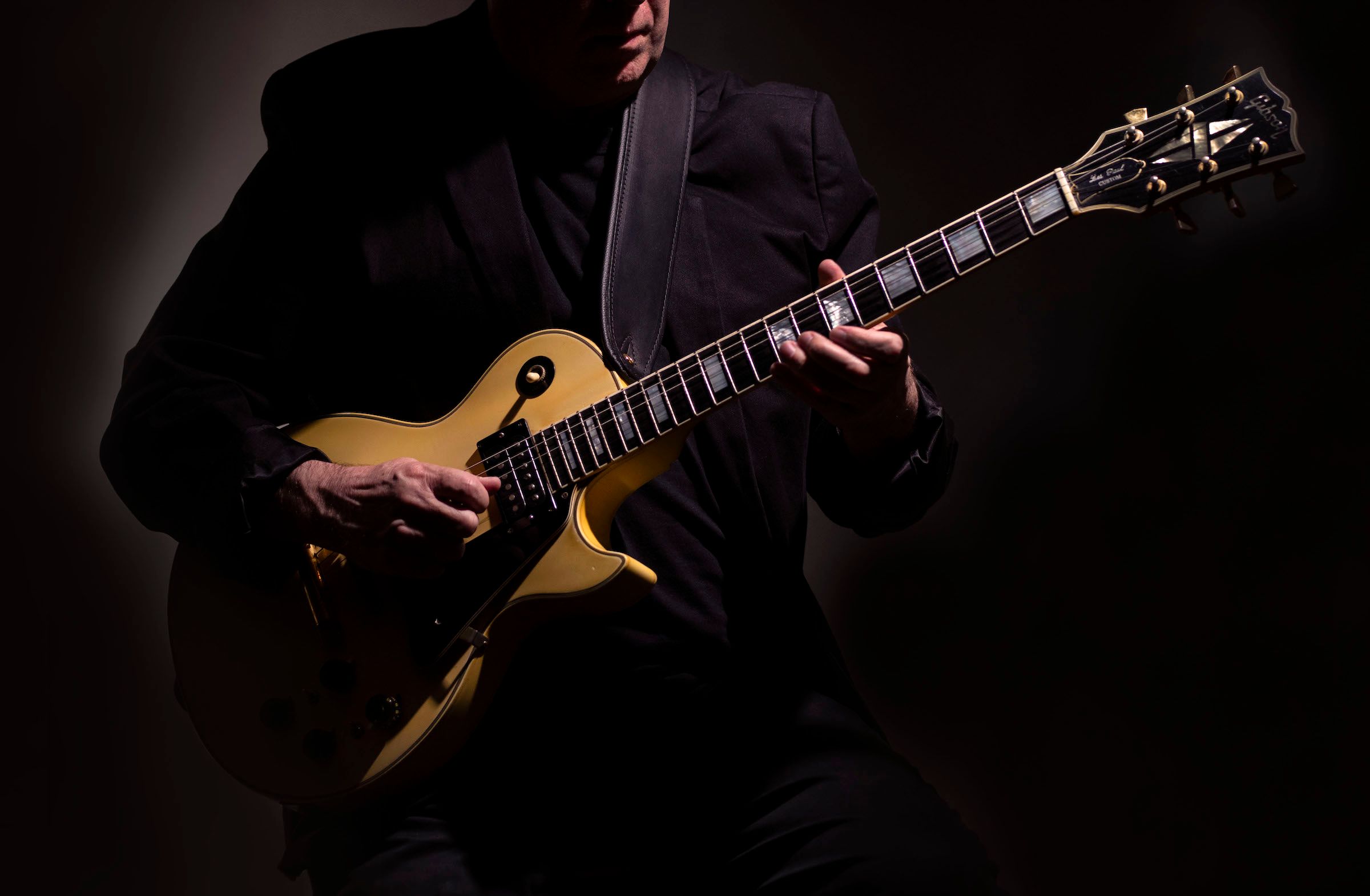 Guitar Lessons Box Hill, Melbourne Guitar Teacher Box Hill