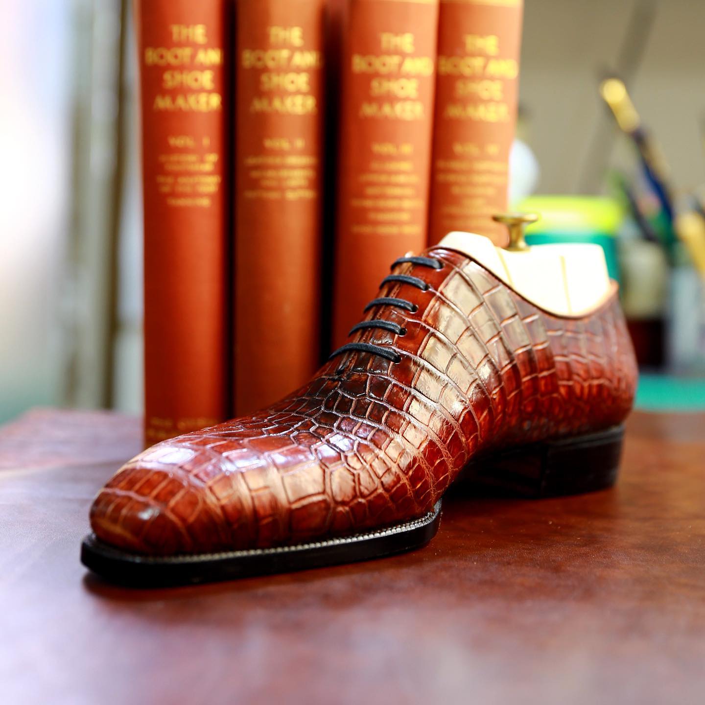 An Interview with Vietnamese bespoke shoemaker Lee Trung, aka