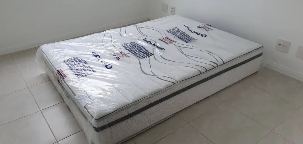 How to Deflate a Mattress Explained in 10 Steps (2024)