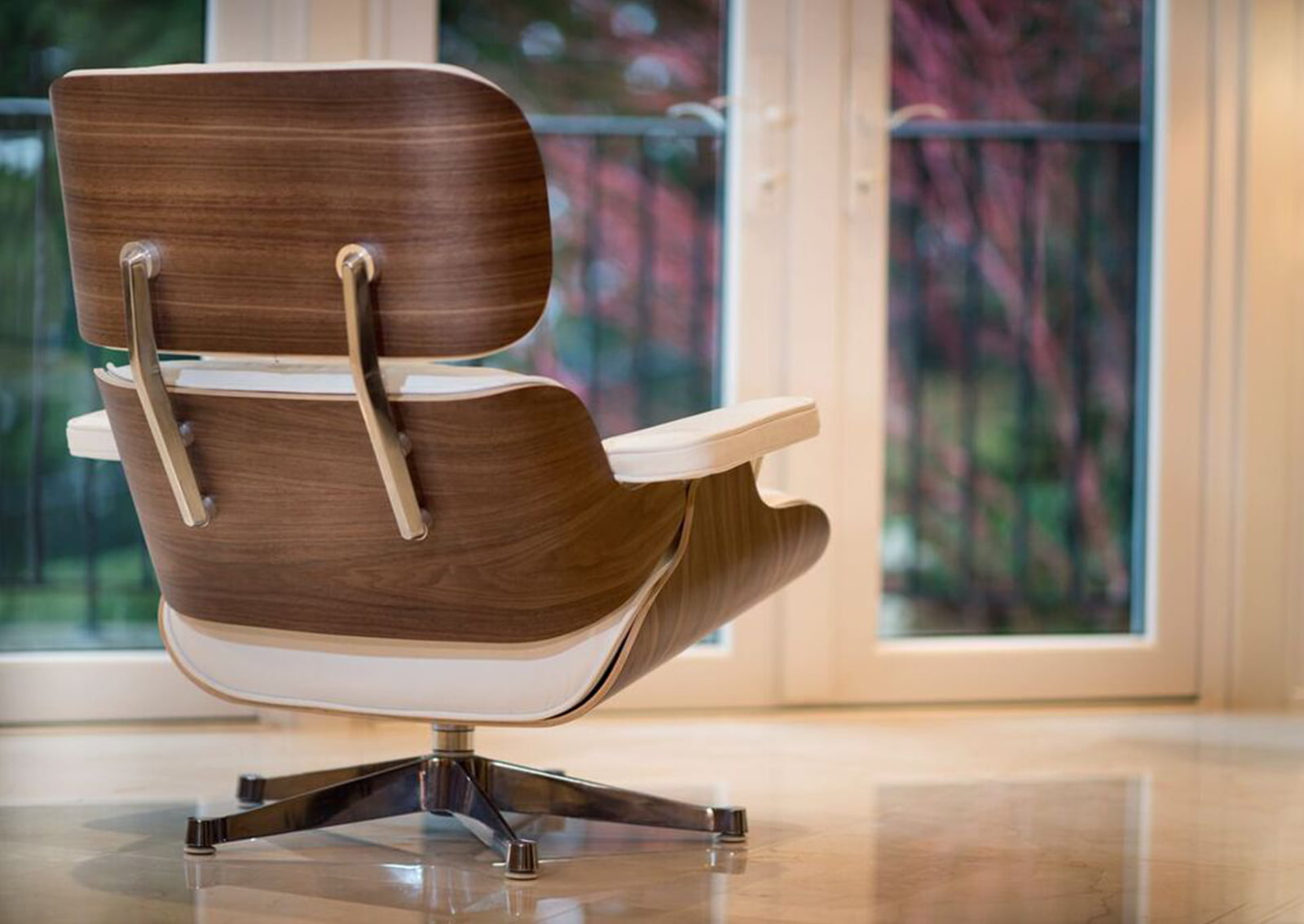 Eames Chairs Eames Lounge Chair with Ottoman FurnishPlus