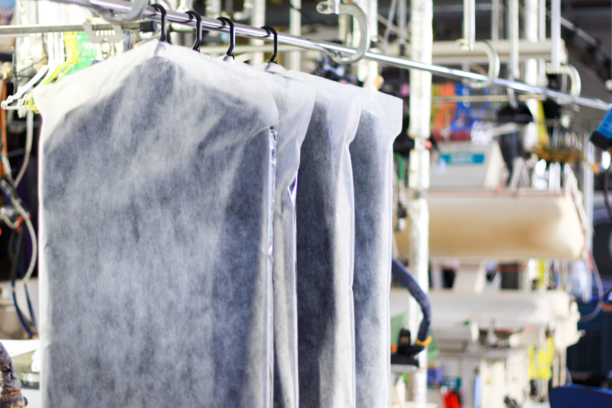 衣類の保管サービス フルヤクリーニング